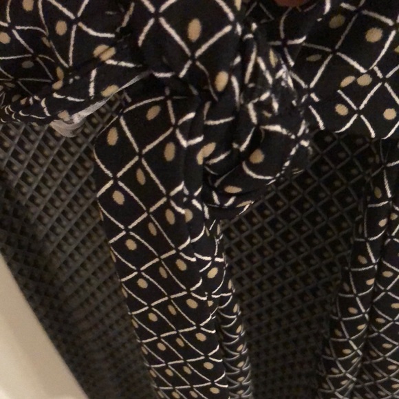 LOFT wrap Dress with Plunge Neckline size 14 - Picture 7 of 10